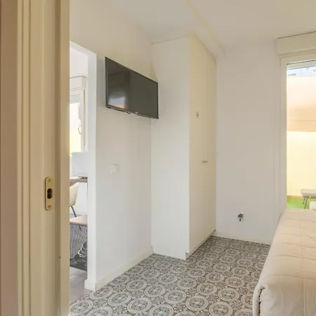 Marvellous With A Large Private Terrace Aparthotel 4*