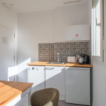 Marvellous With A Large Private Terrace شقة فندقية 4*