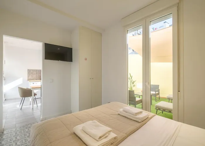 Marvellous With A Large Private Terrace 4* Valencia